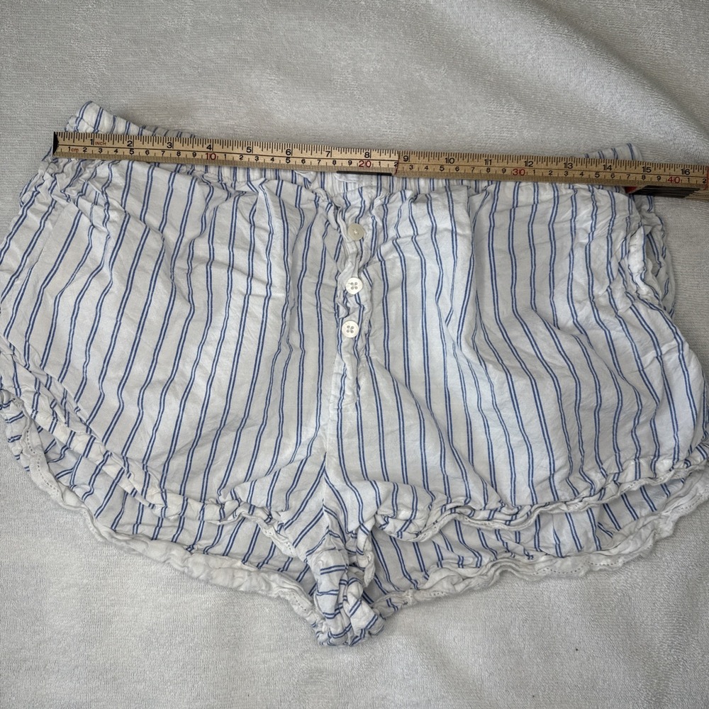 Pajama Shorts Women's Medium White Blue Stripe Ruffle Hem Button Front - Picture 6 of 7